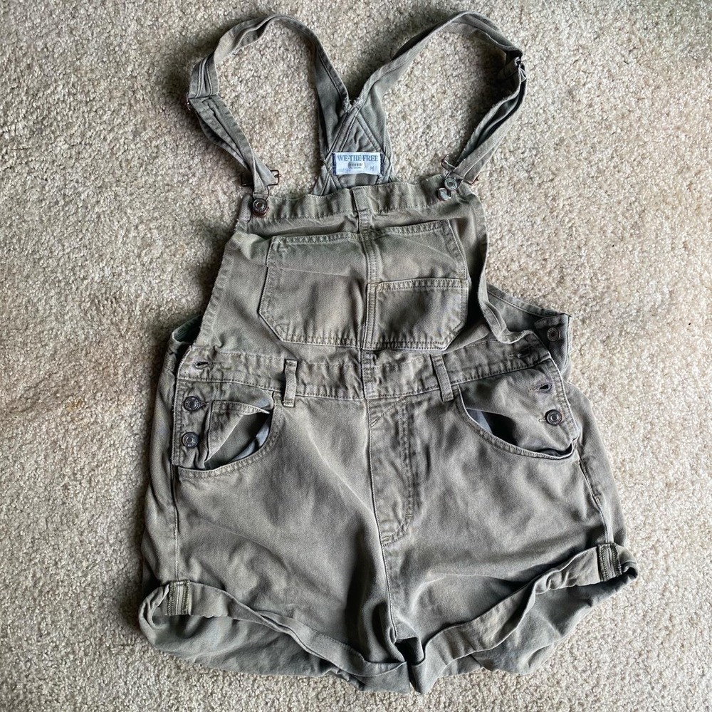 Free People overalls size M ziggy shortalls We The Free shortalls